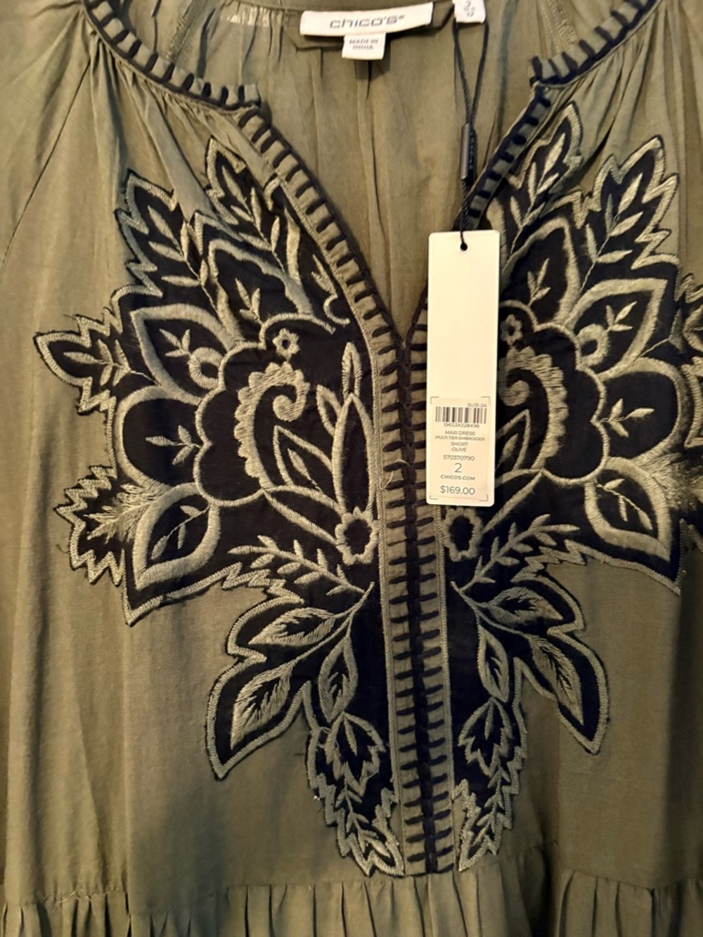 Chico’s Olive Embroidered Tie-Waist Tiered Maxi Dress Size 2 Large - Picture 3 of 6